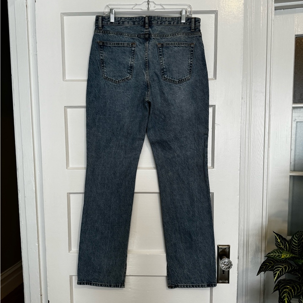 Straight Leg Jeans - Picture 2 of 3
